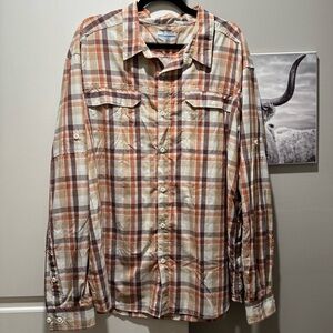 Columbia Plaid long -Sleeve Outdoor Shirt in Peach, Tan & White